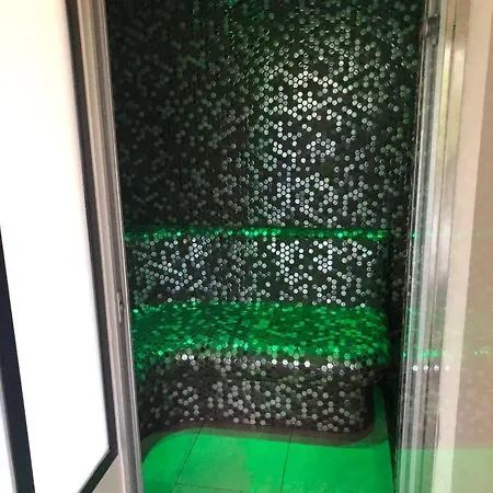 Panzió Luxury Next To Eiffel Tower In The Center Of -