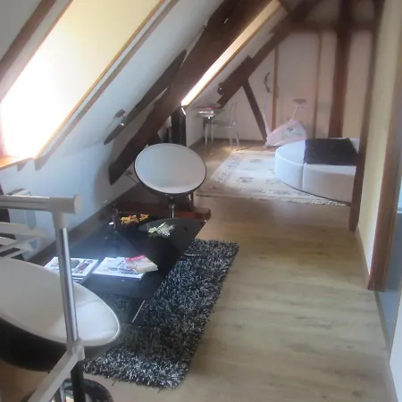 Luxury Next To Eiffel Tower In The Center Of - Panzió